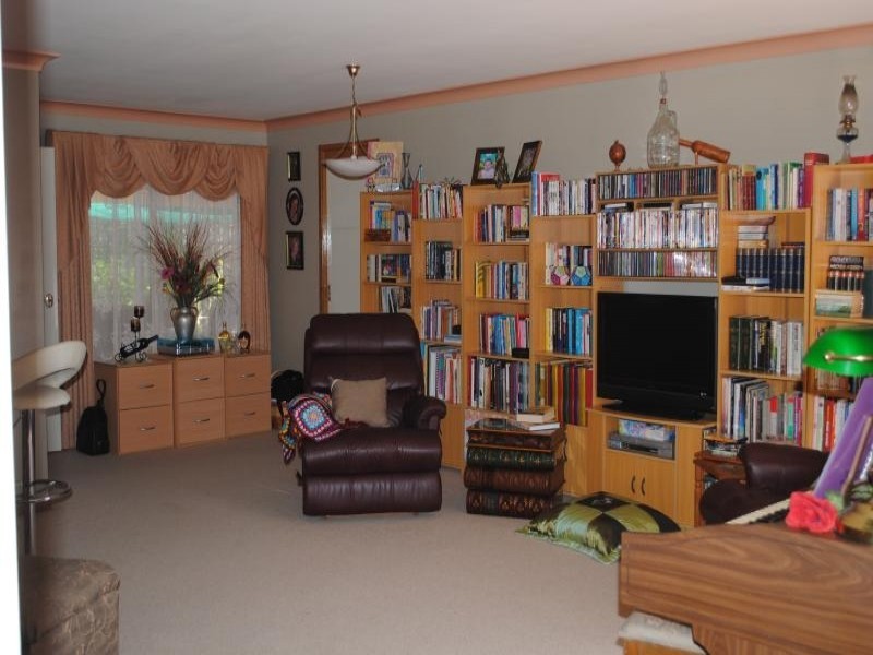 24 Crowe Place, Cootamundra NSW 2590