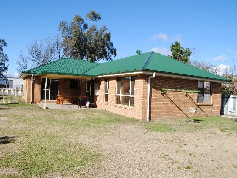 189 Hovell Street, Cootamundra NSW 2590