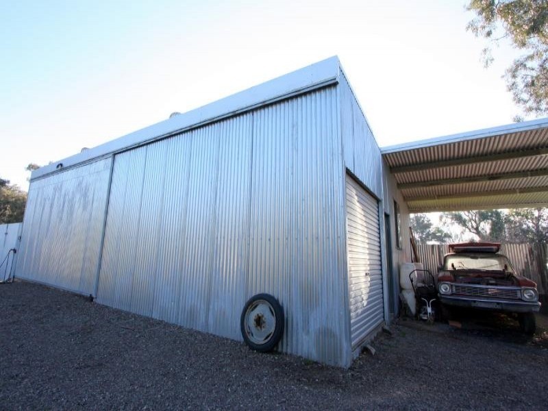 1 Bridge Street, Muttama NSW 2722