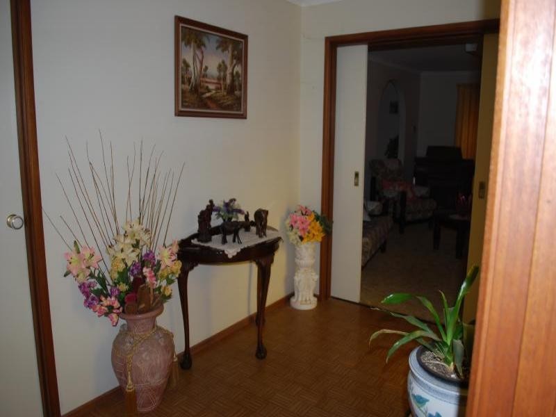 60 Cowcumbla Steet, Cootamundra NSW 2590