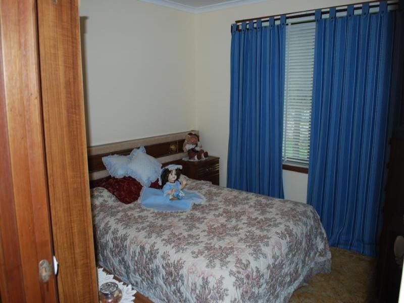 60 Cowcumbla Steet, Cootamundra NSW 2590