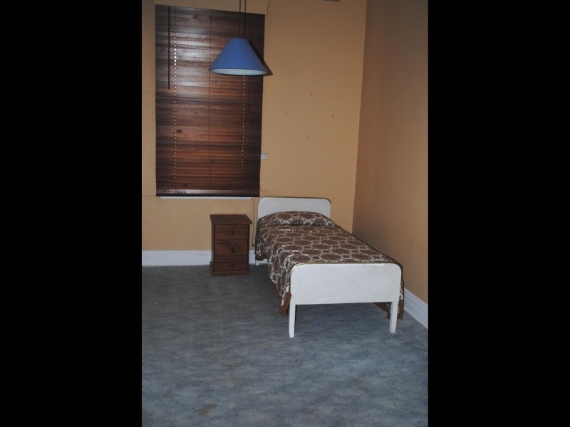 1 Cnr Ward & Albury Sts, Murrumburrah NSW 2587