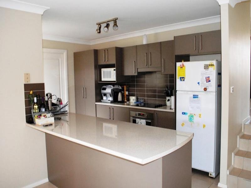 3 Hambrook Place, Young NSW 2594