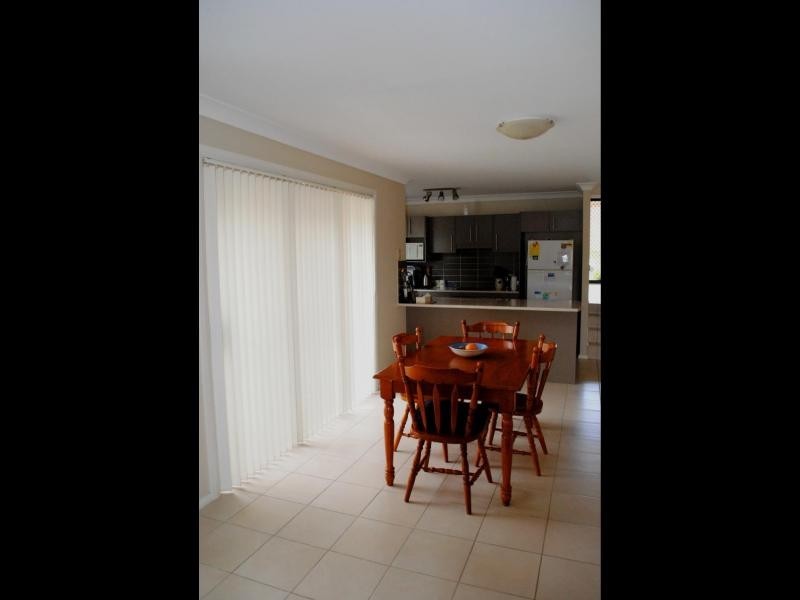 3 Hambrook Place, Young NSW 2594