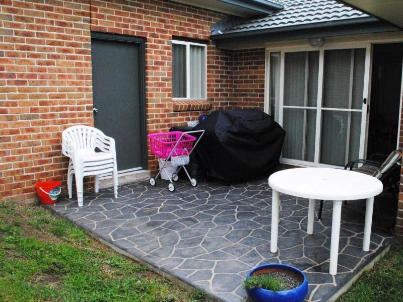 3 Hambrook Place, Young NSW 2594