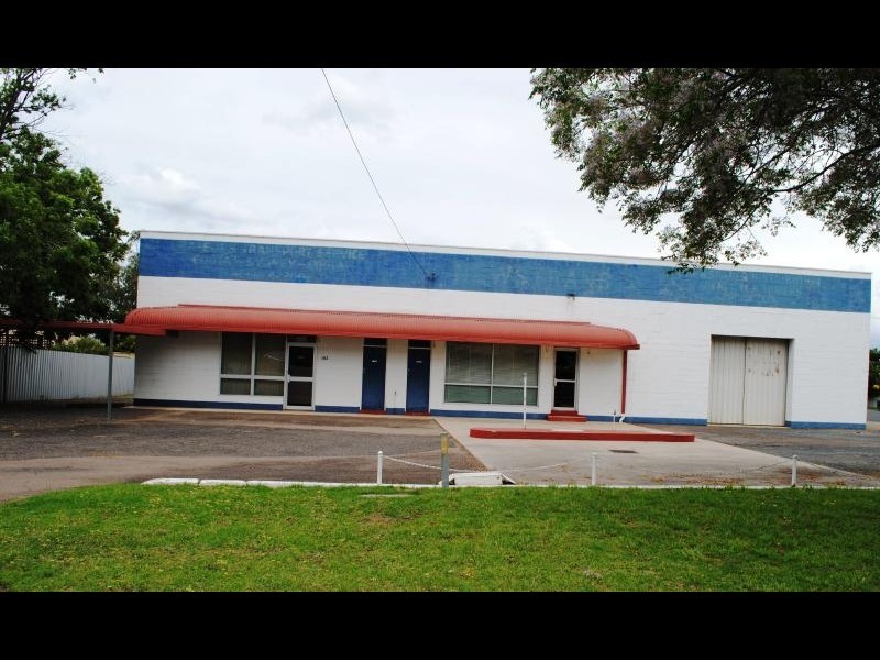 182 Sutton Street, Cootamundra NSW 2590