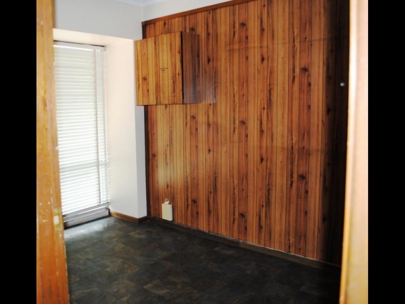 182 Sutton Street, Cootamundra NSW 2590