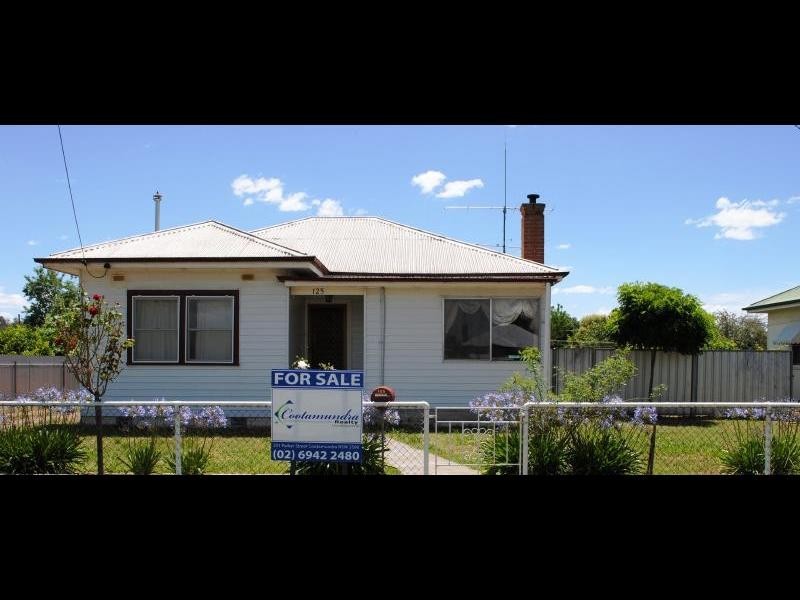 125 Thompson Street, Cootamundra NSW 2590