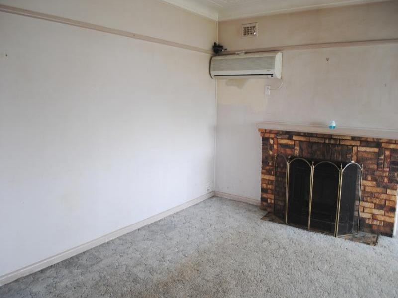 125 Thompson Street, Cootamundra NSW 2590