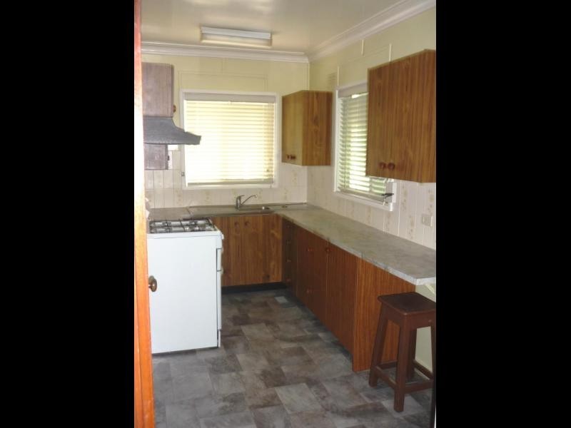 203 Thomson Street, Cootamundra NSW 2590