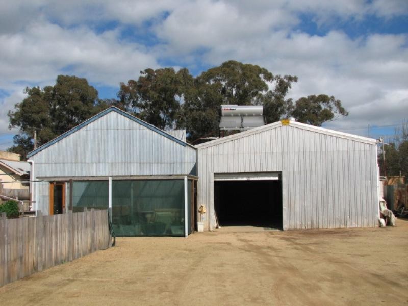 38 Hibernia Street, Stockinbingal NSW 2725