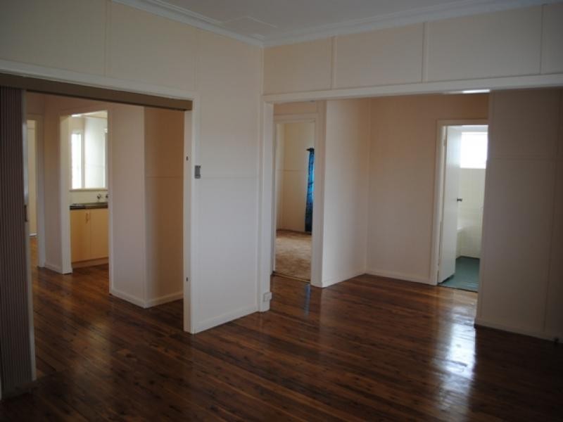 16 Cowcumbla Street, Cootamundra NSW 2590