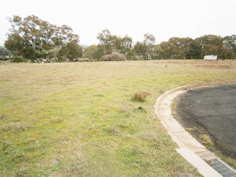 3 Barrett Street, Cootamundra NSW 2590