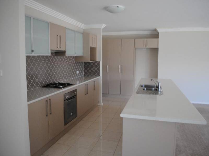 27 Mary Angove Crescent, Cootamundra NSW 2590