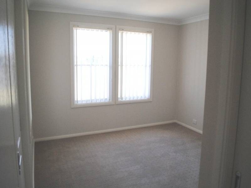 27 Mary Angove Crescent, Cootamundra NSW 2590