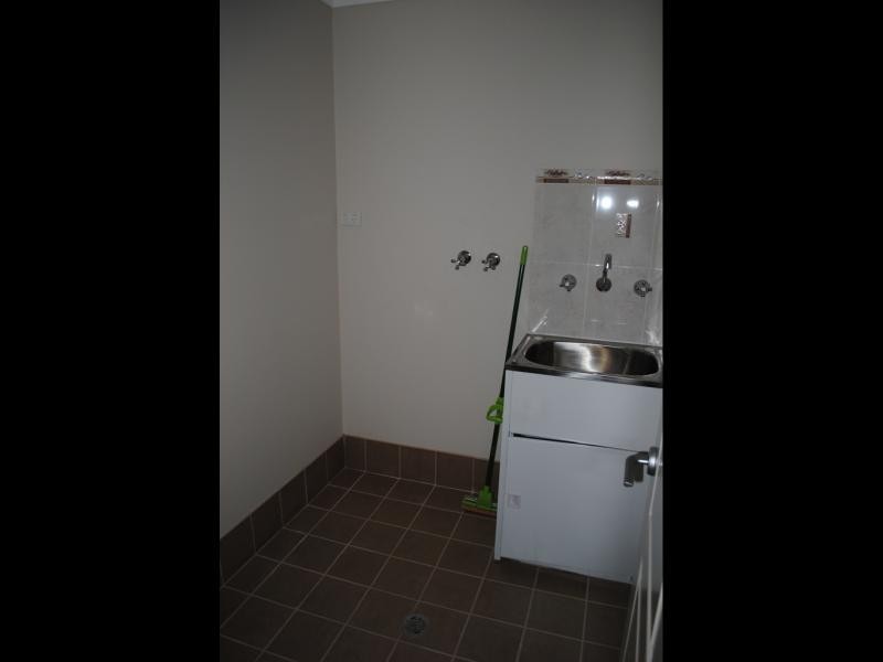 4/5 Bethany Place, Cootamundra NSW 2590