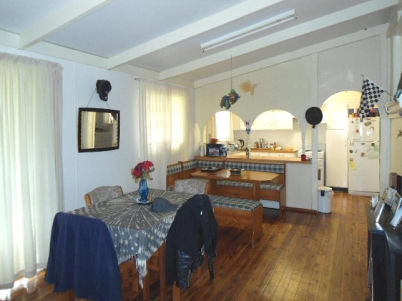 140 Temora Street, Cootamundra NSW 2590