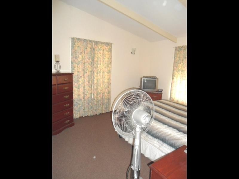 140 Temora Street, Cootamundra NSW 2590