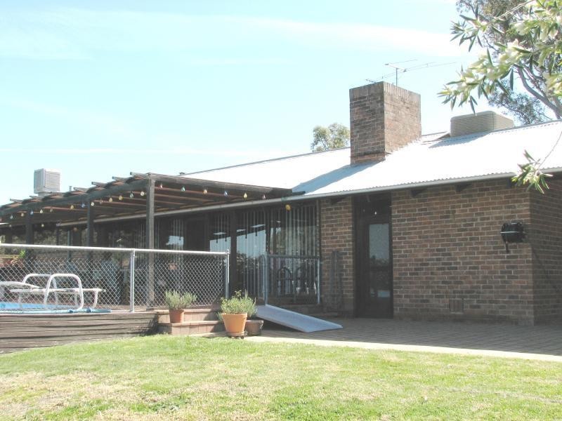 1129 Temora Road, Cootamundra NSW 2590