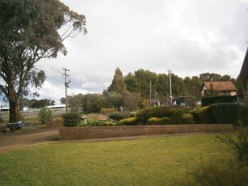 5 Bland Street, Cootamundra NSW 2590