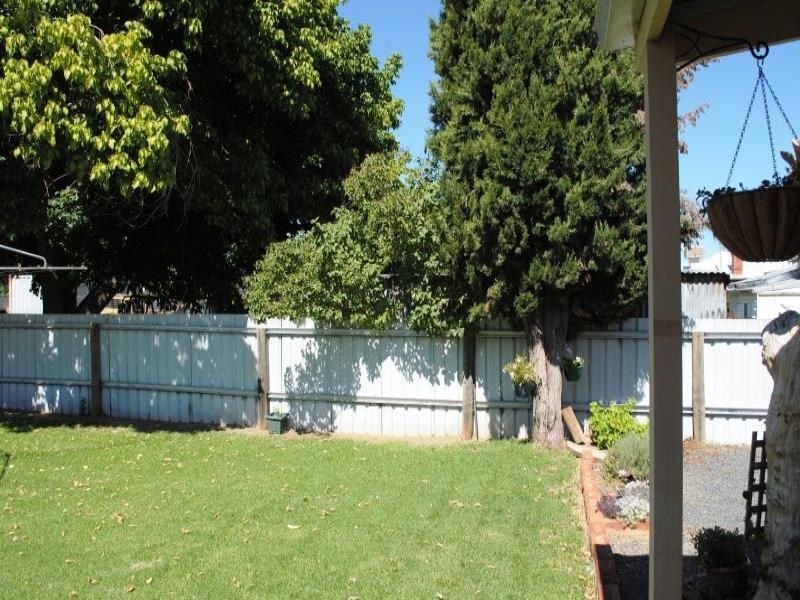 39 O’Donnell Street, Cootamundra NSW 2590