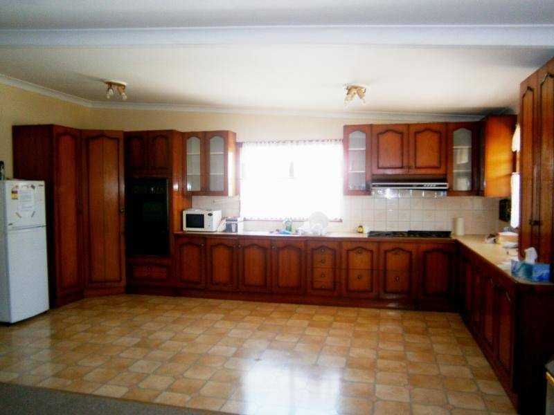 60 Mackay Street, Cootamundra NSW 2590