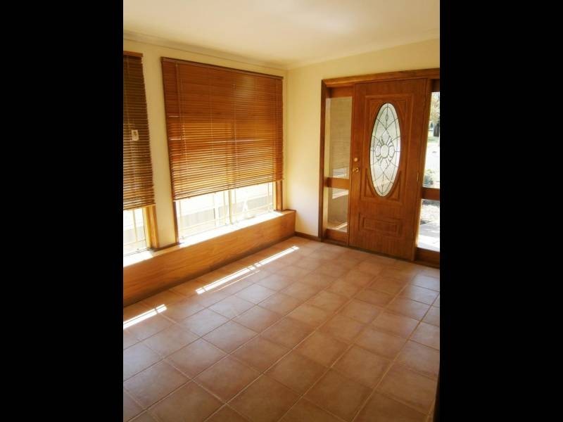 60 Mackay Street, Cootamundra NSW 2590