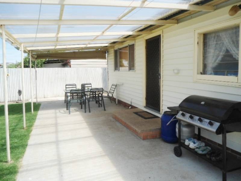 21 Wills Street, Cootamundra NSW 2590