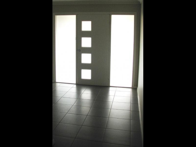 2 Garland Place, Young NSW 2594