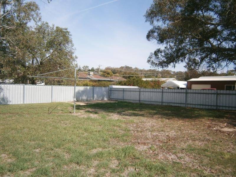 6 Meagher Street, Cootamundra NSW 2590