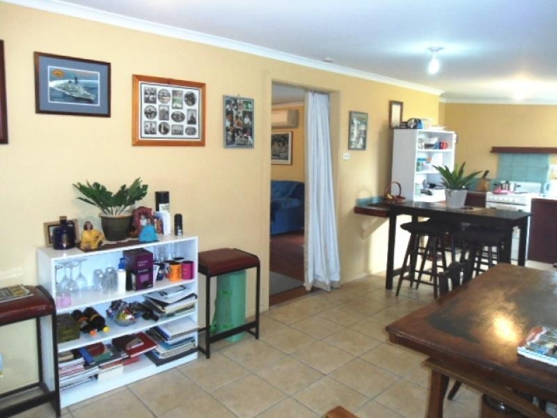 1 Victoria Street, Wallendbeen NSW 2588
