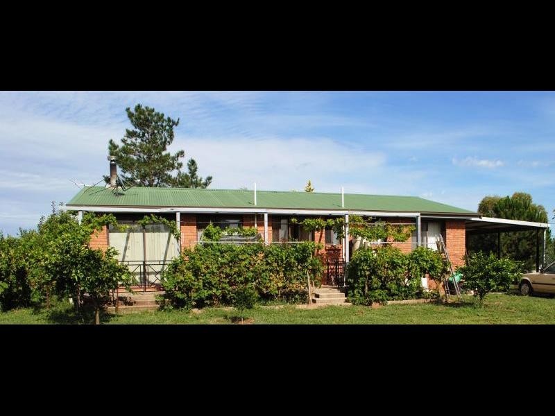 90 Hibernia Street, Stockinbingal NSW 2725