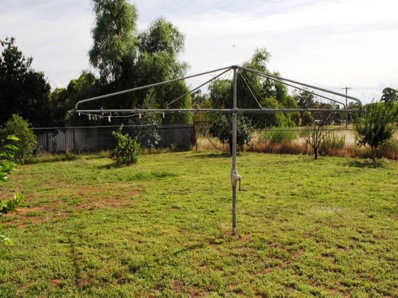 90 Hibernia Street, Stockinbingal NSW 2725