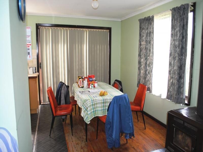 90 Hibernia Street, Stockinbingal NSW 2725