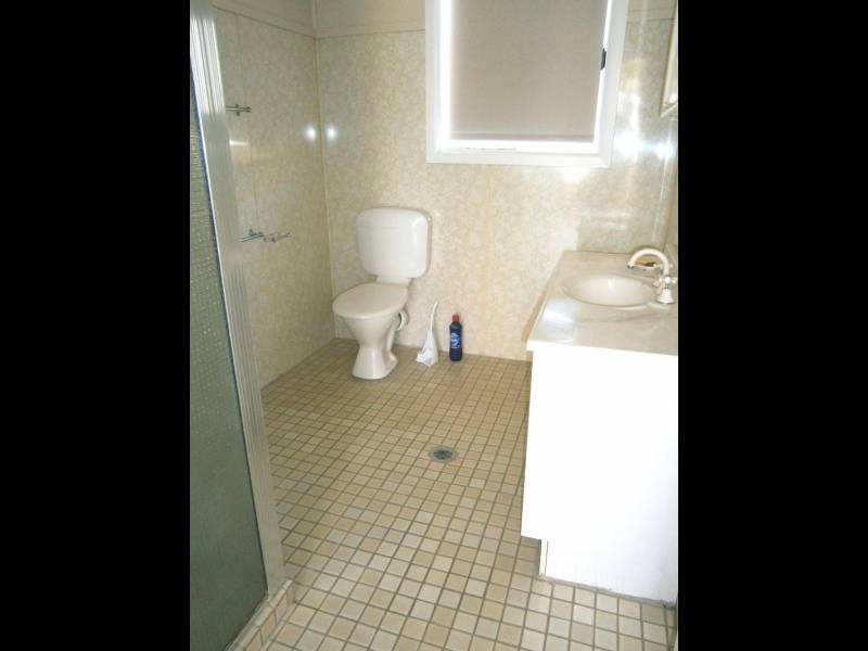 11 Yass Road, Cootamundra NSW 2590