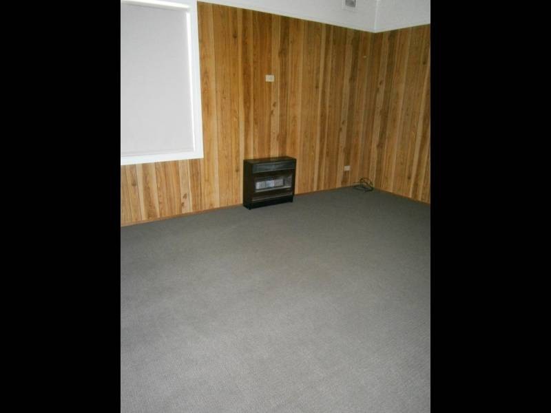 11 Yass Road, Cootamundra NSW 2590