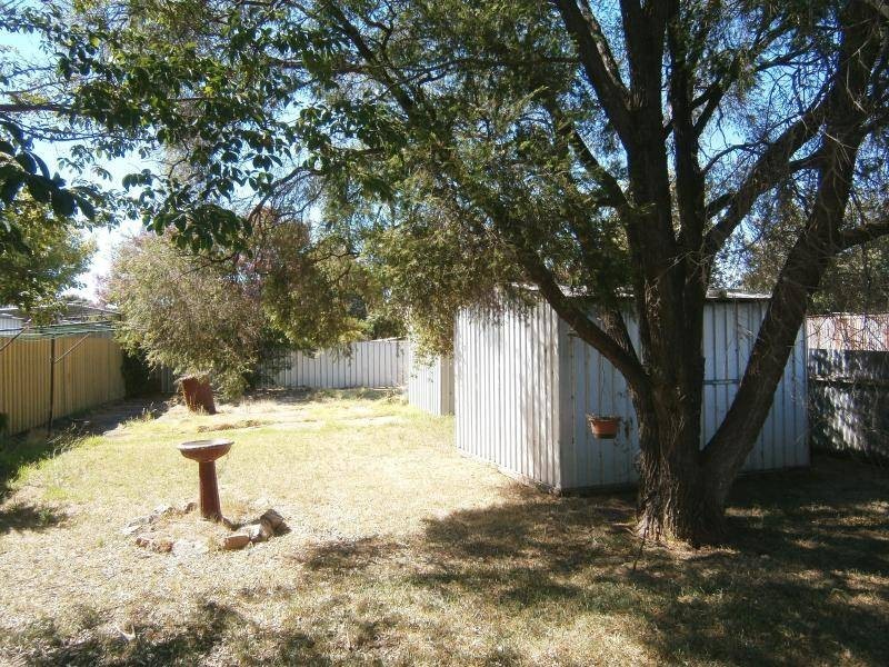 11 Yass Road, Cootamundra NSW 2590