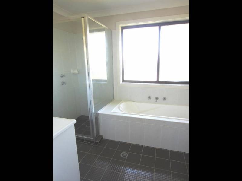 48 Mary Angove Crescent, Cootamundra NSW 2590