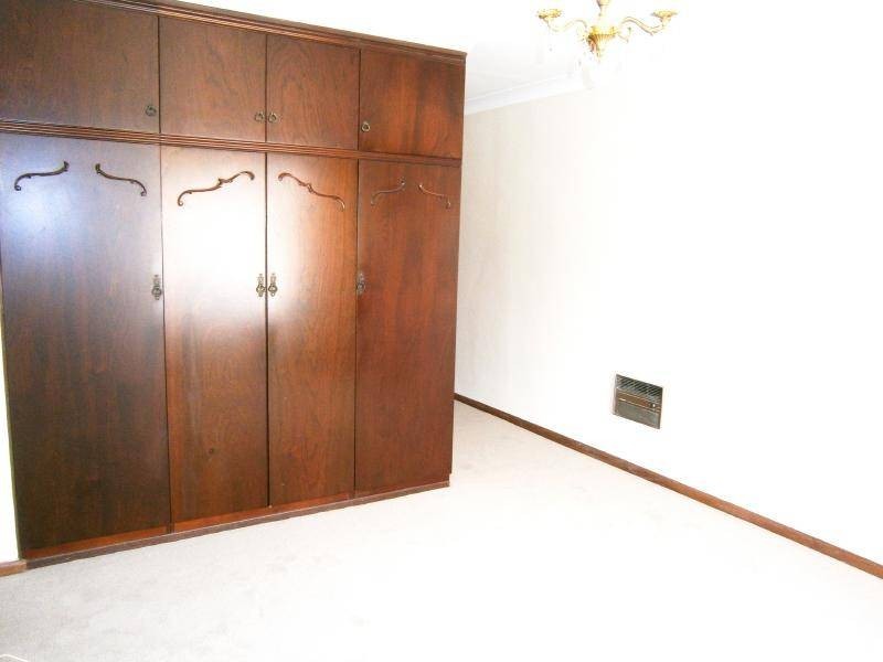 43 Thompson Street, Cootamundra NSW 2590