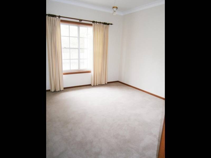 43 Thompson Street, Cootamundra NSW 2590