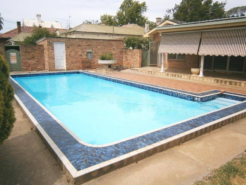 43 Thompson Street, Cootamundra NSW 2590