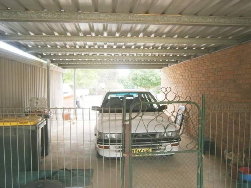 4 Bradman Street, Cootamundra NSW 2590