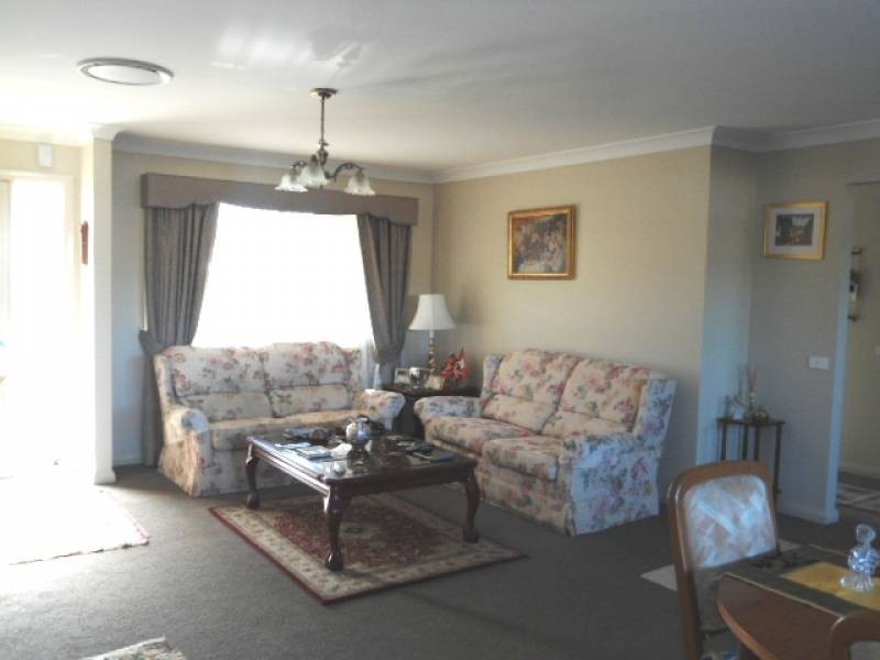 28/8 Short Street, Cootamundra NSW 2590