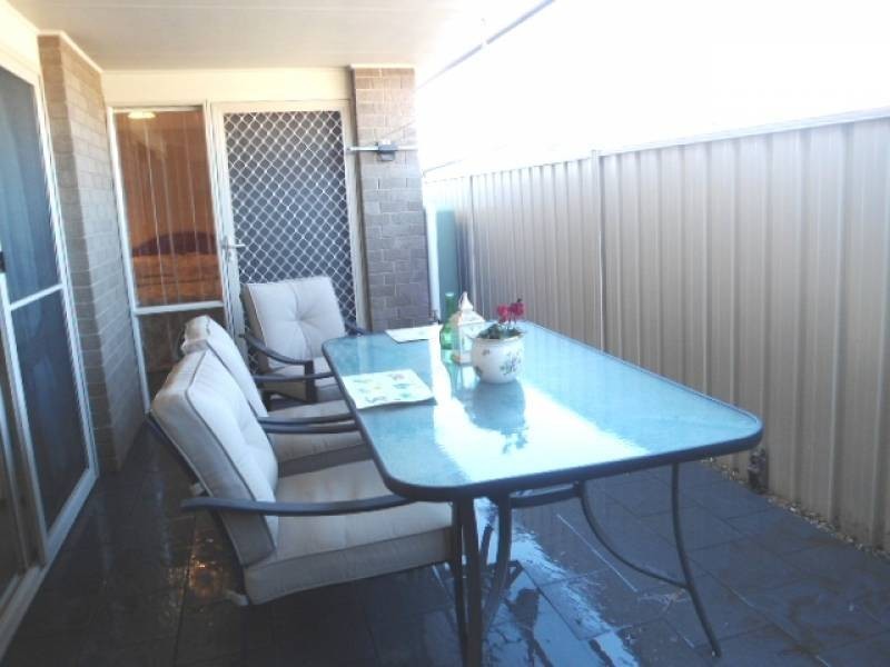 28/8 Short Street, Cootamundra NSW 2590