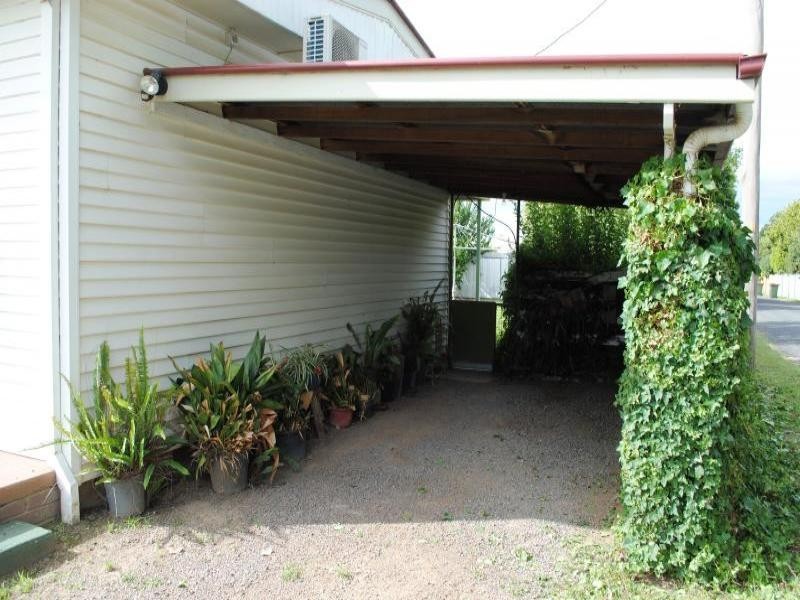 31 Cowcumbla Street, Cootamundra NSW 2590