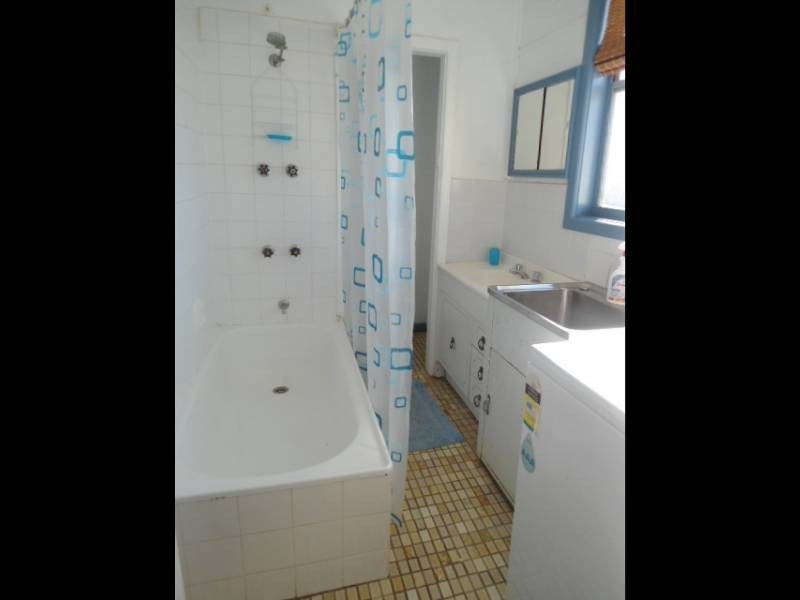 56 Gundagai Road, Cootamundra NSW 2590