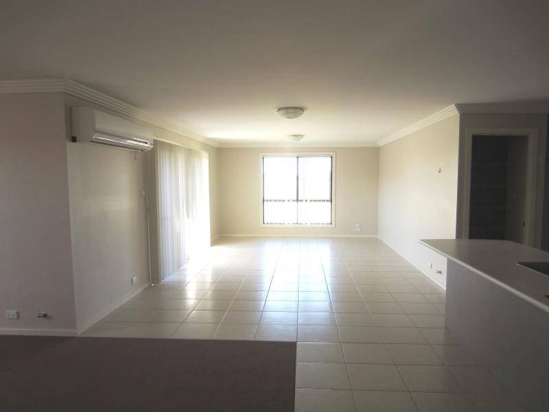 48 Mary Angove Crescent, Cootamundra NSW 2590