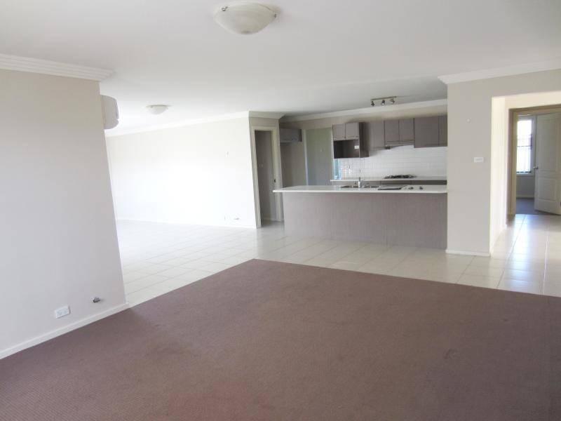 48 Mary Angove Crescent, Cootamundra NSW 2590