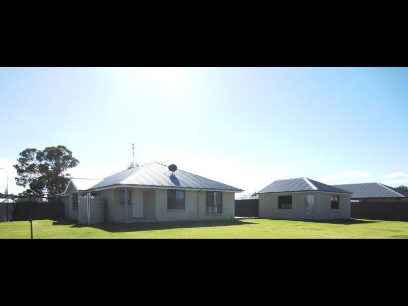 48 Mary Angove Crescent, Cootamundra NSW 2590