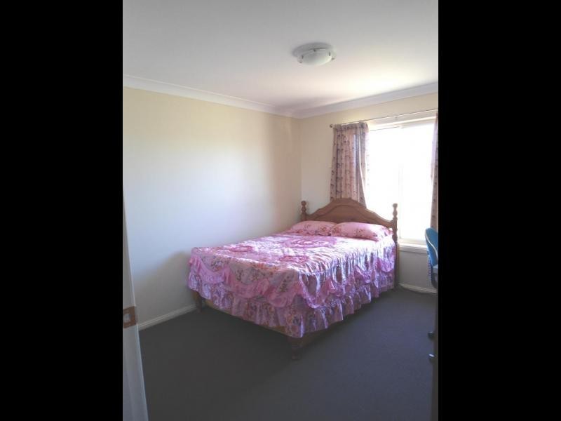 16 Hills Street, Young NSW 2594